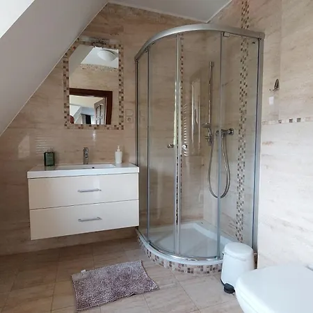 Poziom 986 Ξενοδοχείο με διαμερίσματα 3*