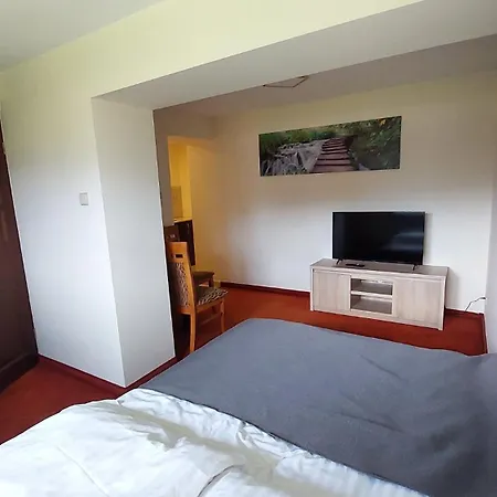 Poziom 986 Aparthotel