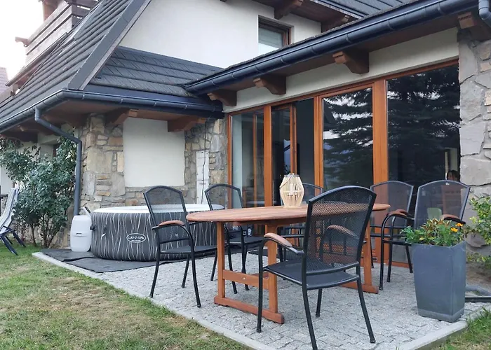 Poziom 986 Aparthotel 3*