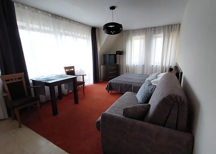 Poziom 986 Aparthotel 3*