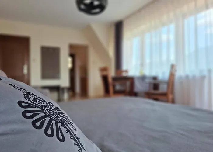 Poziom 986 Aparthotel 3*